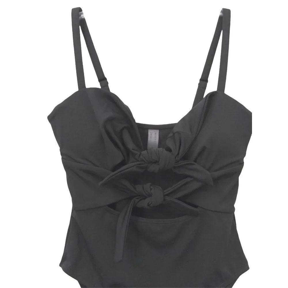 Crescent Drive Cut Out One Piece Swimsuit M‎ Black New